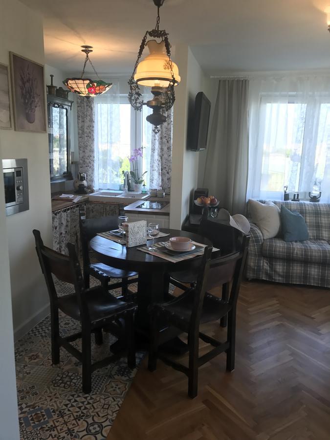 Apartamento Apartament Karmelicka 19 Muzeum Polin Varsovia Exterior foto